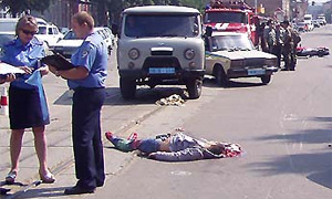 В Новосибирске пешехода сбили сразу три автомобиля